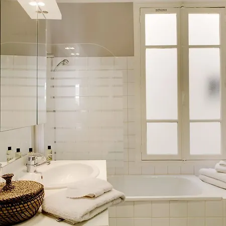 Paroisse Sainte Merri Apartment Paris